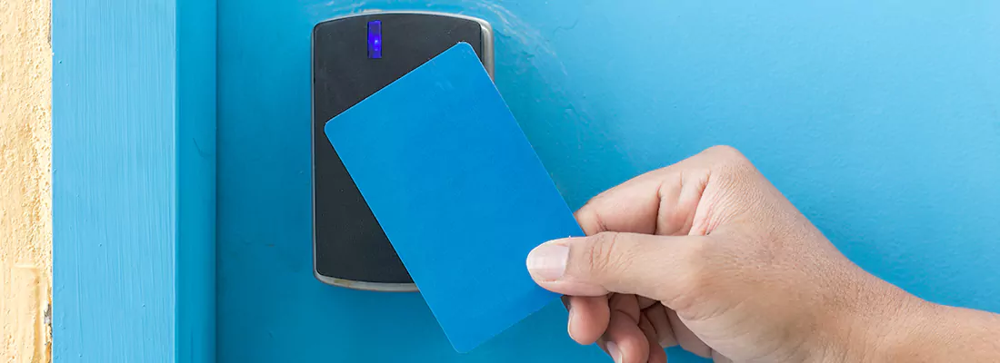 Card Lock Systems for Secure Access in Englewood, FL