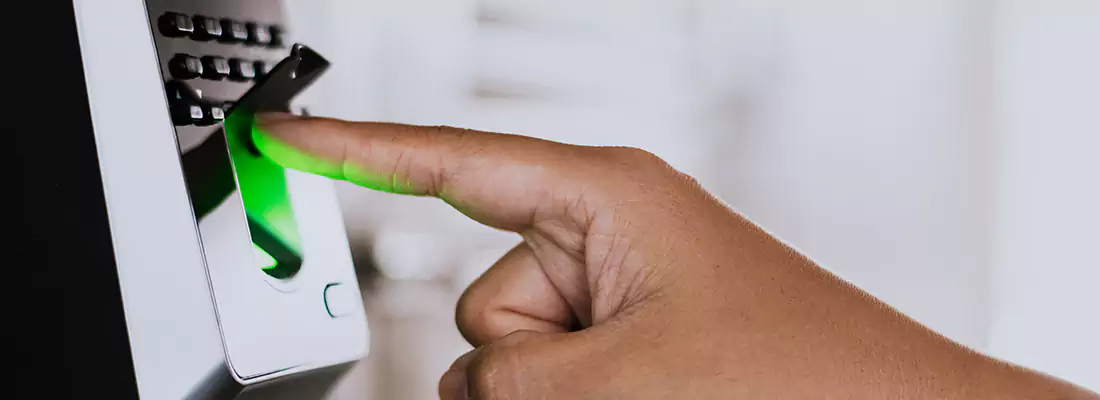 Expert Fingerprint Lock Solutions in Englewood, FL