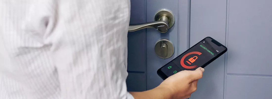 Smart Door Schedule Systems for Englewood Homes and Businesses